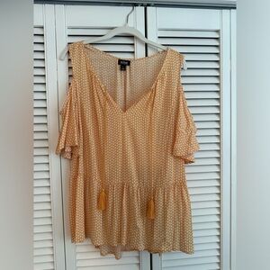 Yellow and white blouse. Cold shoulder cut, size large